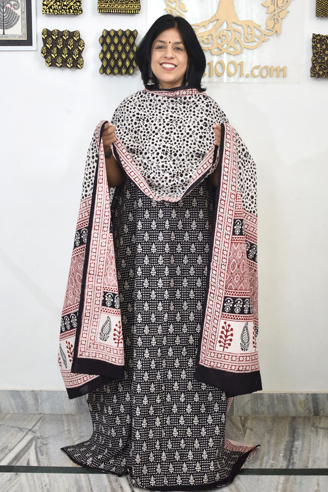 Bagh Hand Block Printed unstitched 3 pc Cotton suit fabric from MP