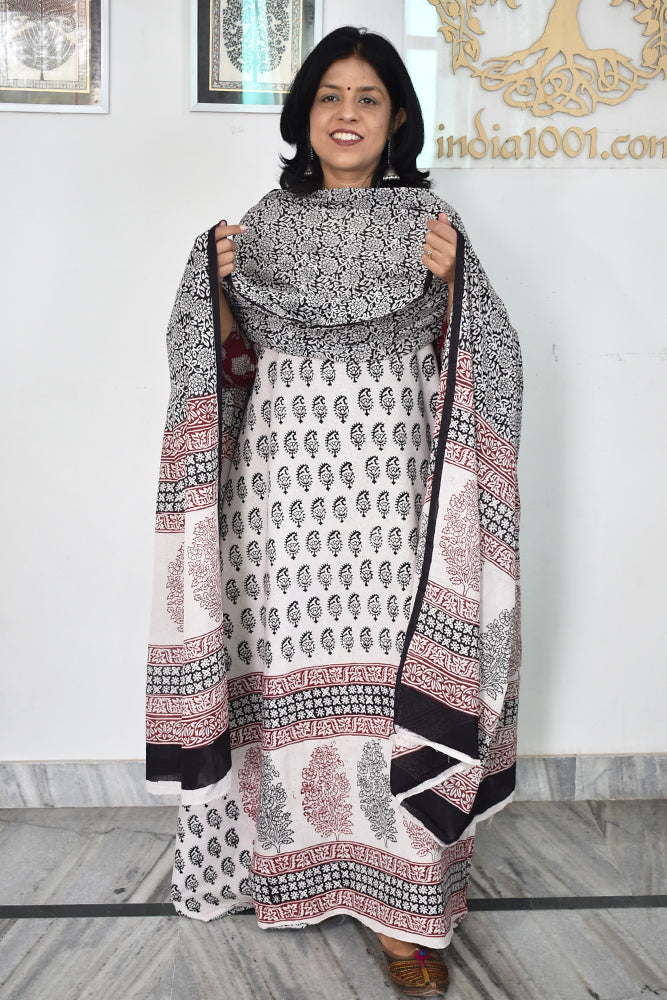 Bagh Hand Block Printed unstitched 3 pc Cotton suit fabric from MP