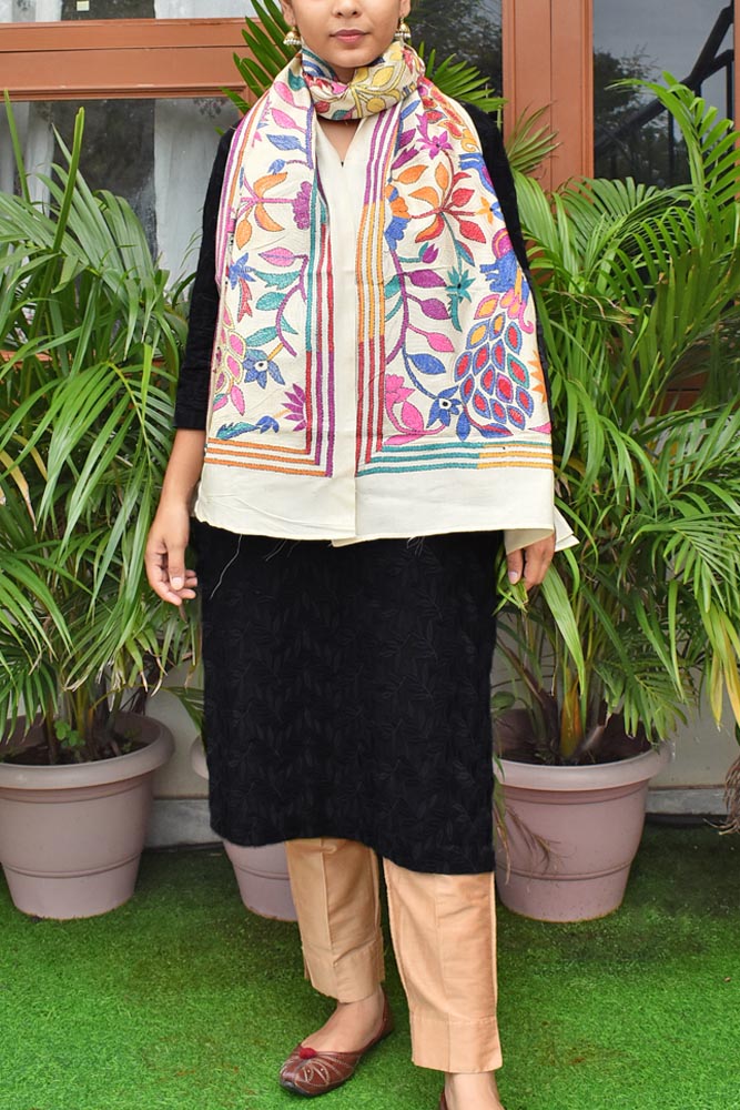Elegant Hand Embroidered Kantha work Tussar Silk Stole