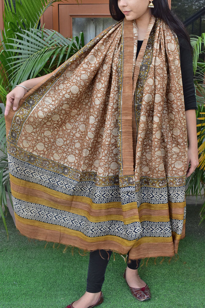 Geecha Silk Dupatta with Hand Block print