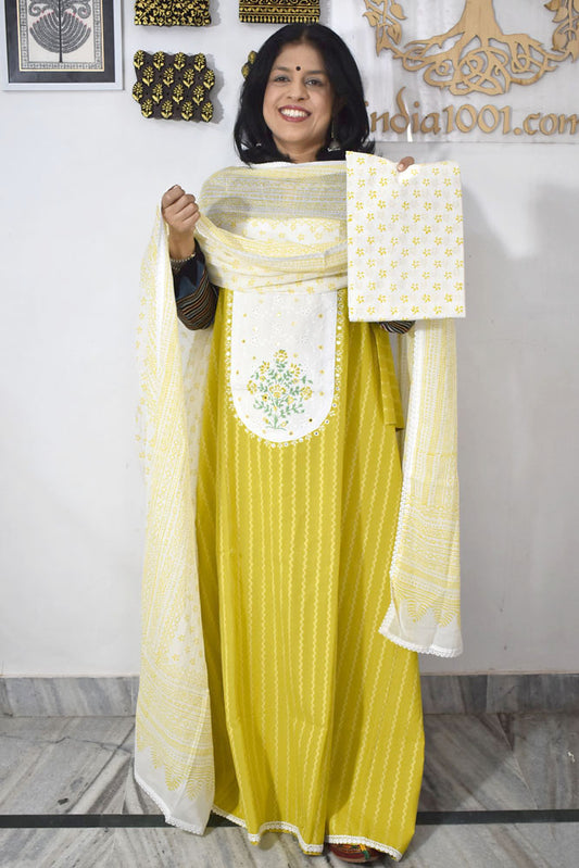 Elegant Handloom Cotton suit with cotton dupatta