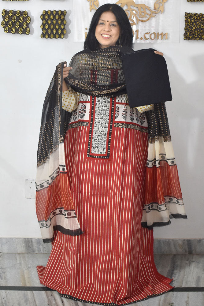 Elegant Handwoven Cotton Unstitched Suit with Ajrakh patch ,Intricate Hand Embroidery & block print chiffon dupatta
