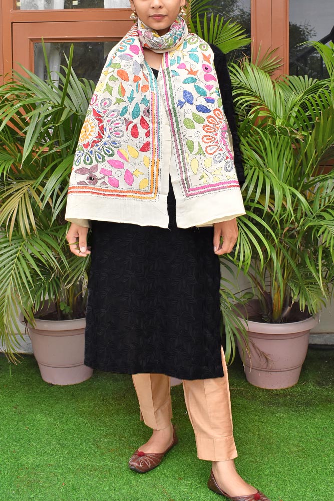Elegant Hand Embroidered Kantha work Tussar Silk Stole