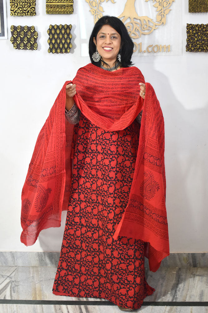 Bagh Hand Block Printed unstitched 3 pc Cotton suit fabric from MP