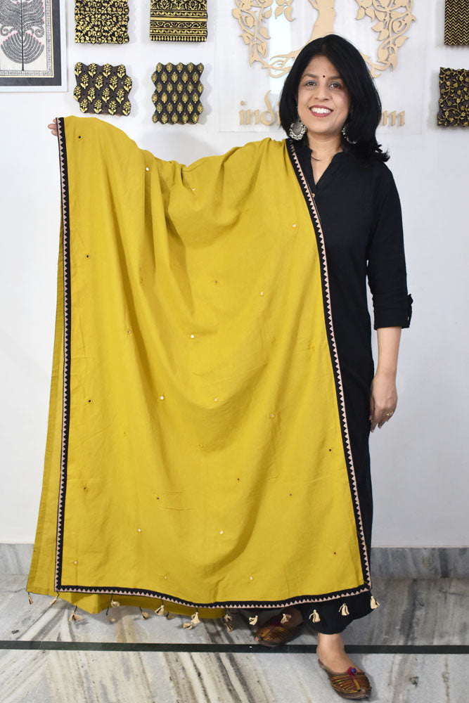 Beautiful Cotton Dupatta With Mirror Works