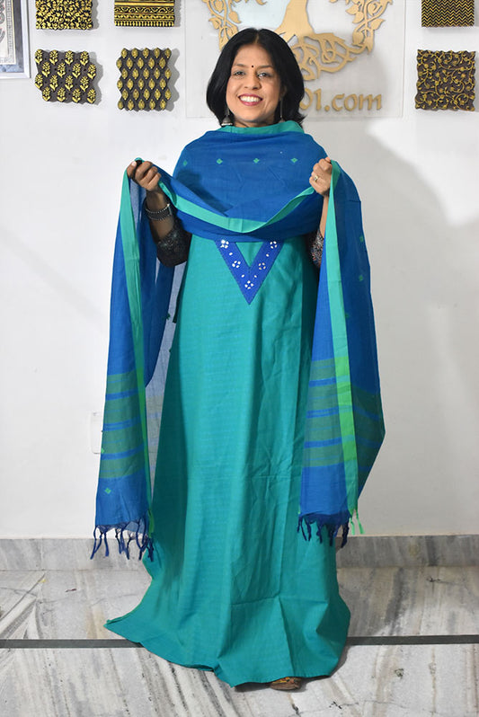 Handwoven Cotton suit with Hand Embroidery & Mirror work