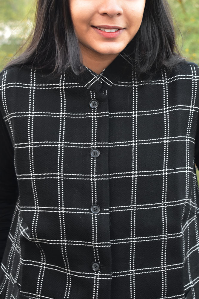 Handwoven Himalayan Wool Jacket with Satin silk inner lining - size 40, 42