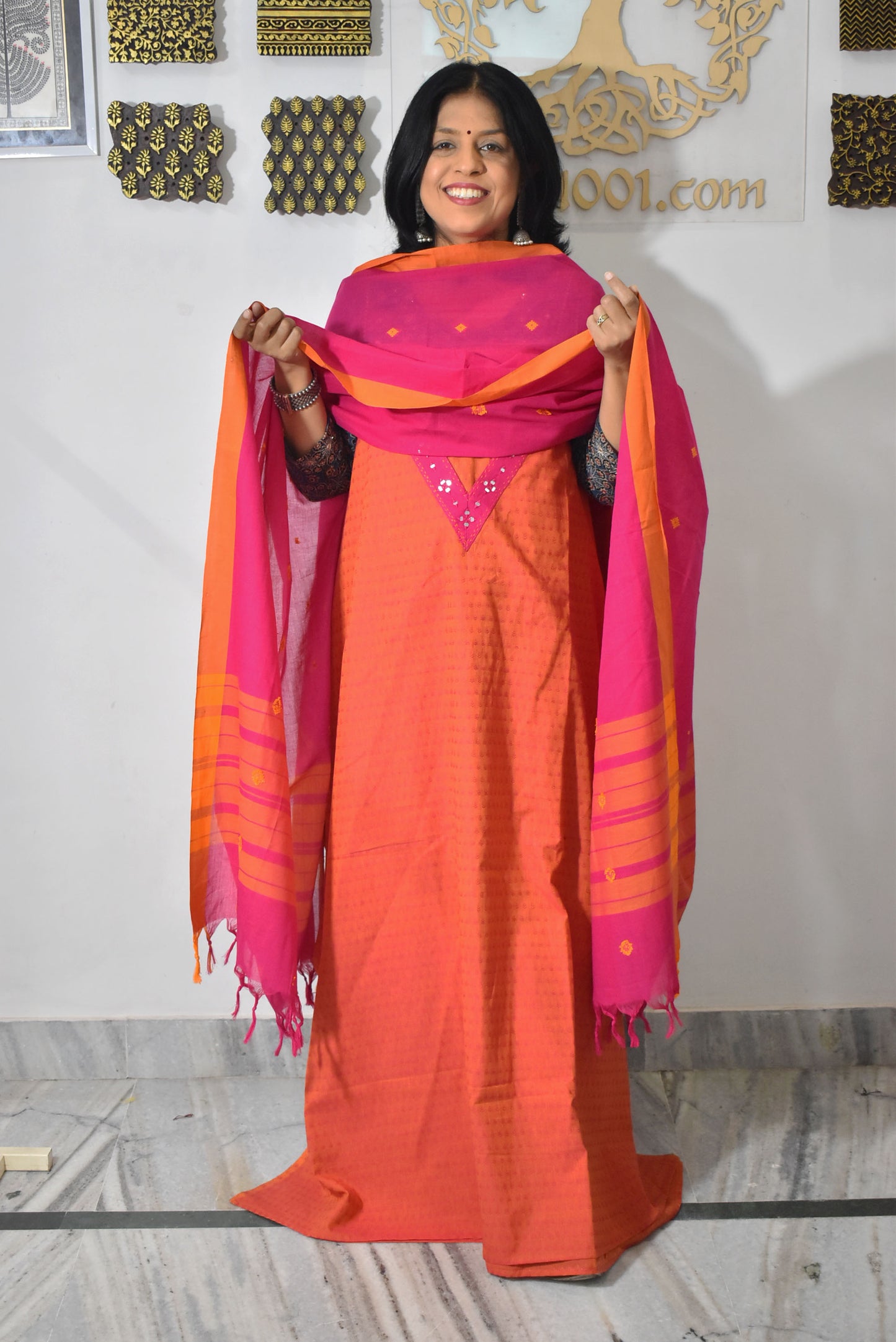 Handwoven Cotton suit with Hand Embroidery & Mirror work