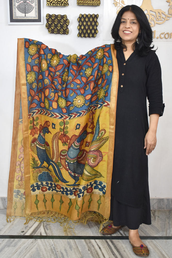 Beautiful Maheshwari Hand Painted Kalamkari Dupatta