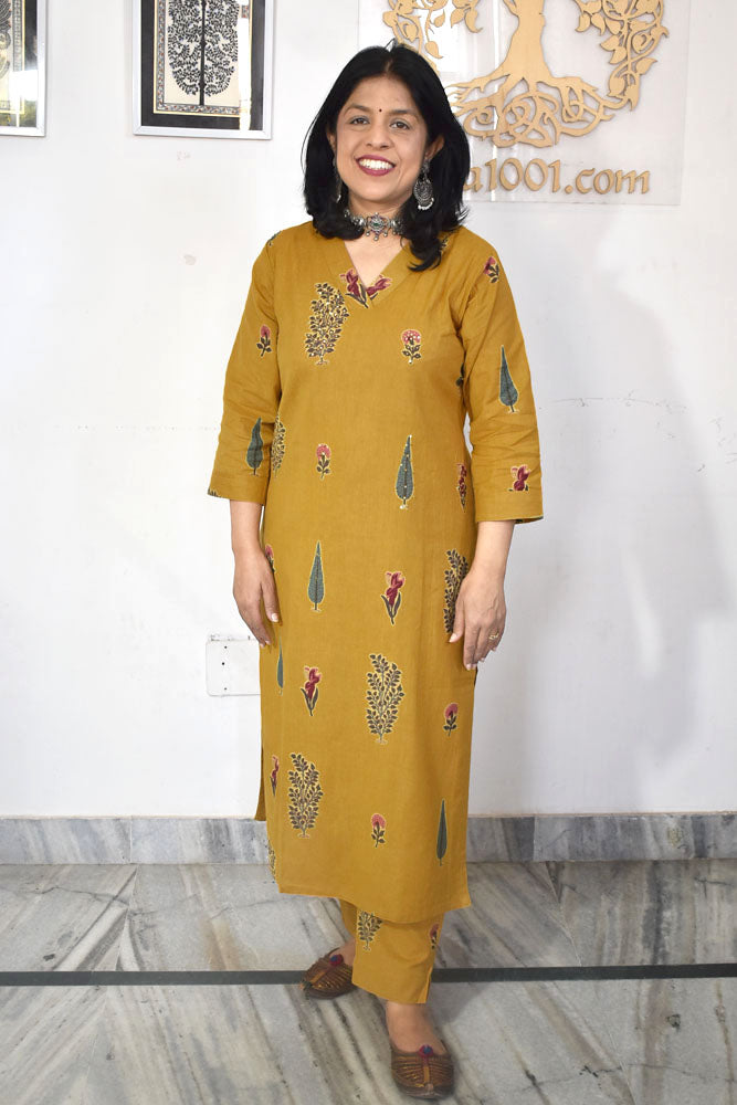 Beautiful Cotton Kurta and pant set with Hand Embroidery -Size 38, 40, 42, 44, 46