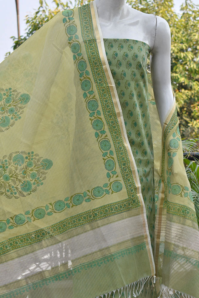 Elegant Handwoven Maheshwari si-co dupatta & kurta with Sanganer block print
