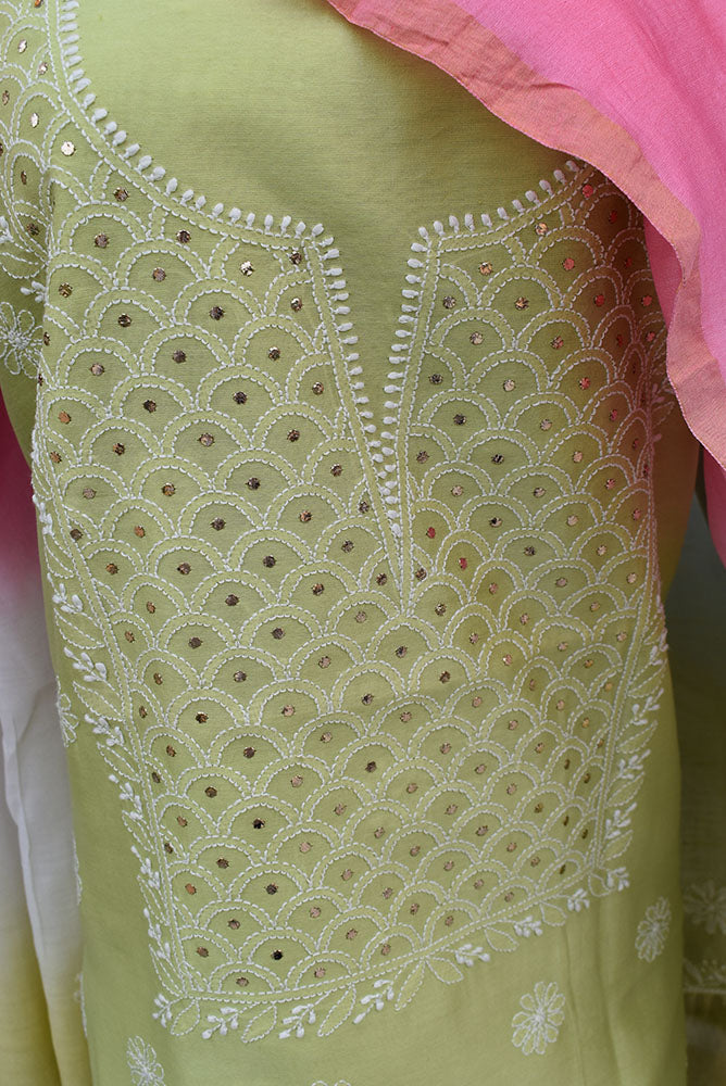 Elegant Chanderi Kurta & Tie & Dye Dupatta Set with Chikankari Embroidery & Muqaish work