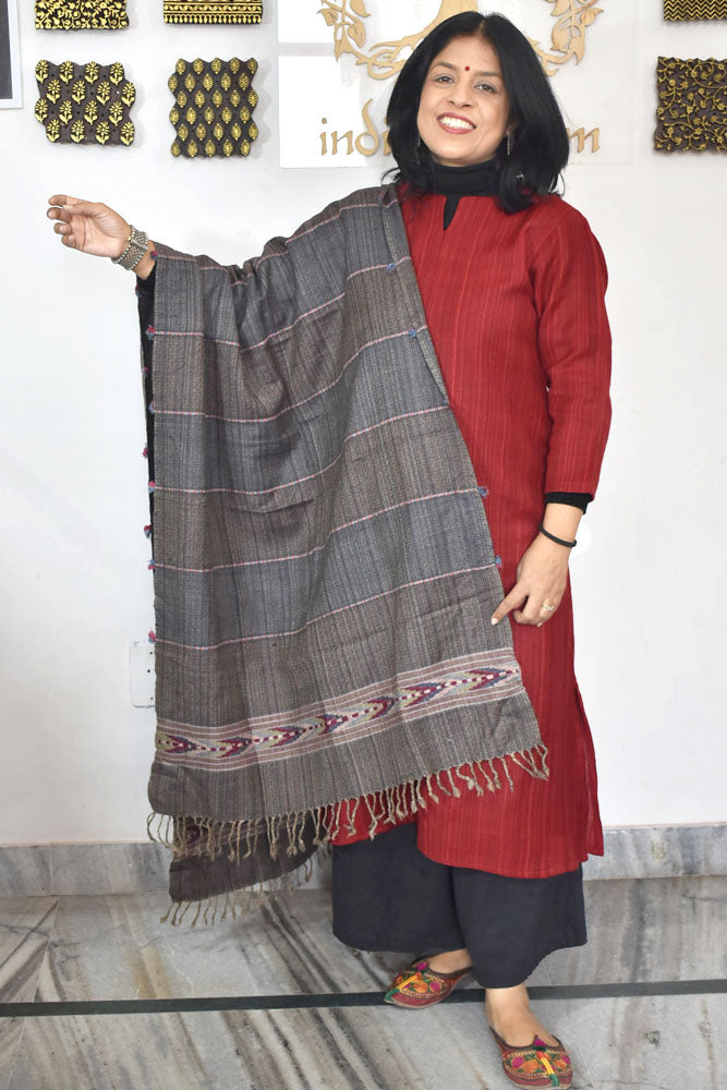 Elegant & Soft, Versatile Handwoven Himalayan Pure Wool Stole / Shawl