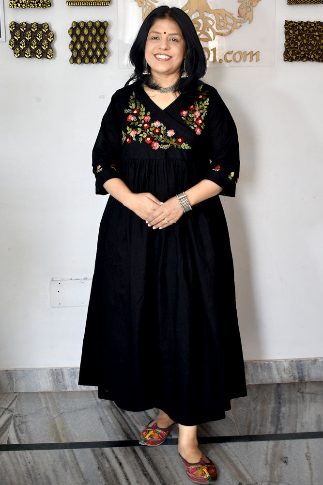 Elegant Cotton kurta / dress with French knot Hand Embroidery - Size 38 - 46