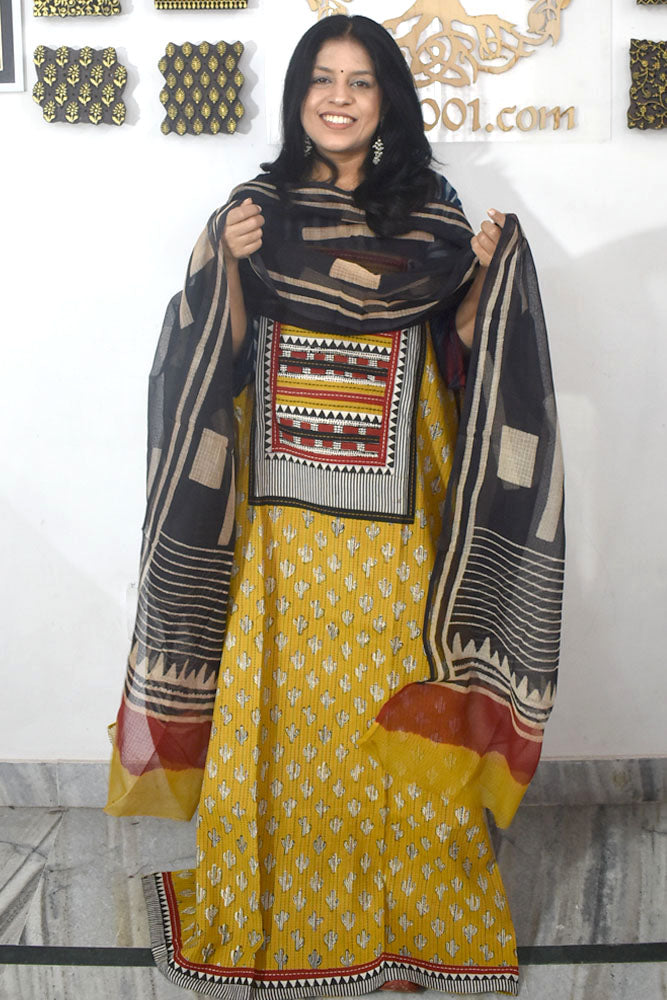 Beautiful Hand Block Printed Cotton Unstitched Suit Fabric & Kota dupatta With Cotton bottom