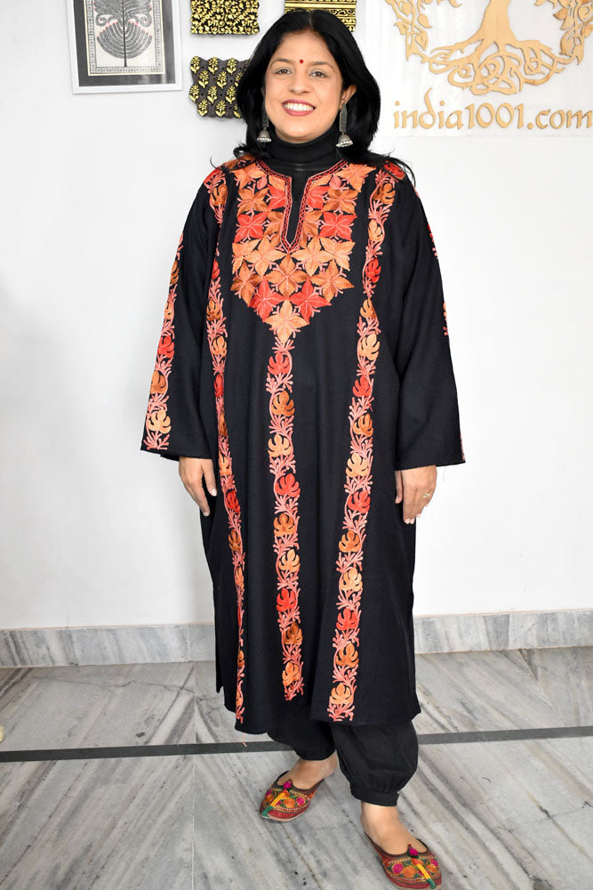 Kashmiri Wool Aari Embroidered Solid Women's Pheran Kurta - Free Size ( for size 38- 48)