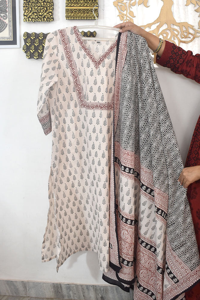 Bagh Hand Block Printed stitched 3 pc Cotton suit - 46 size