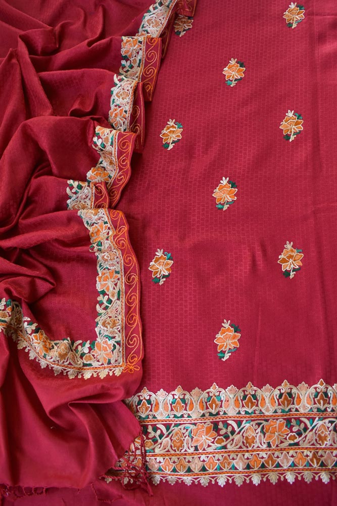 Beautiful woolen suit with Embroidery & Embroidered Woolen Stole