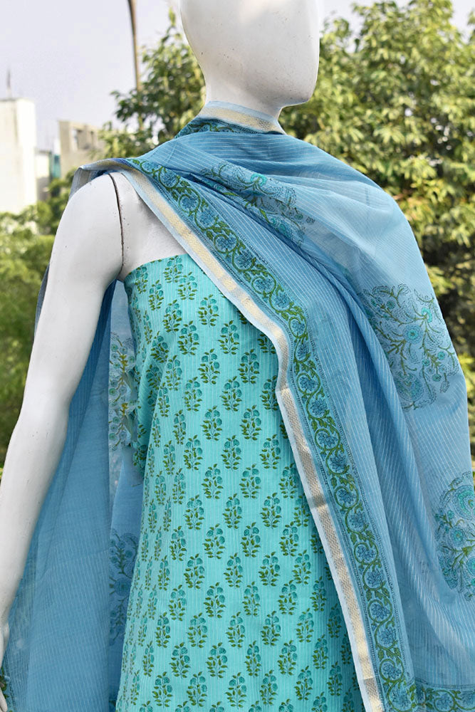 Elegant Handwoven Maheshwari si-co dupatta & kurta with Sanganer block print