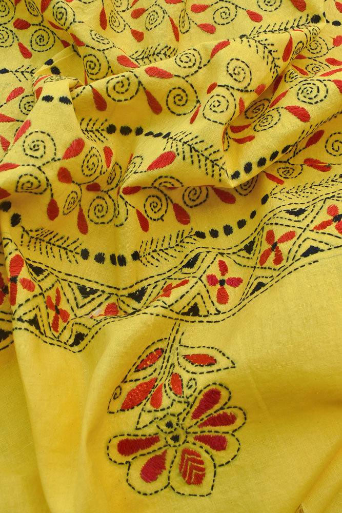 Hand embroidered Cotton Dupatta with Bengal Kantha work