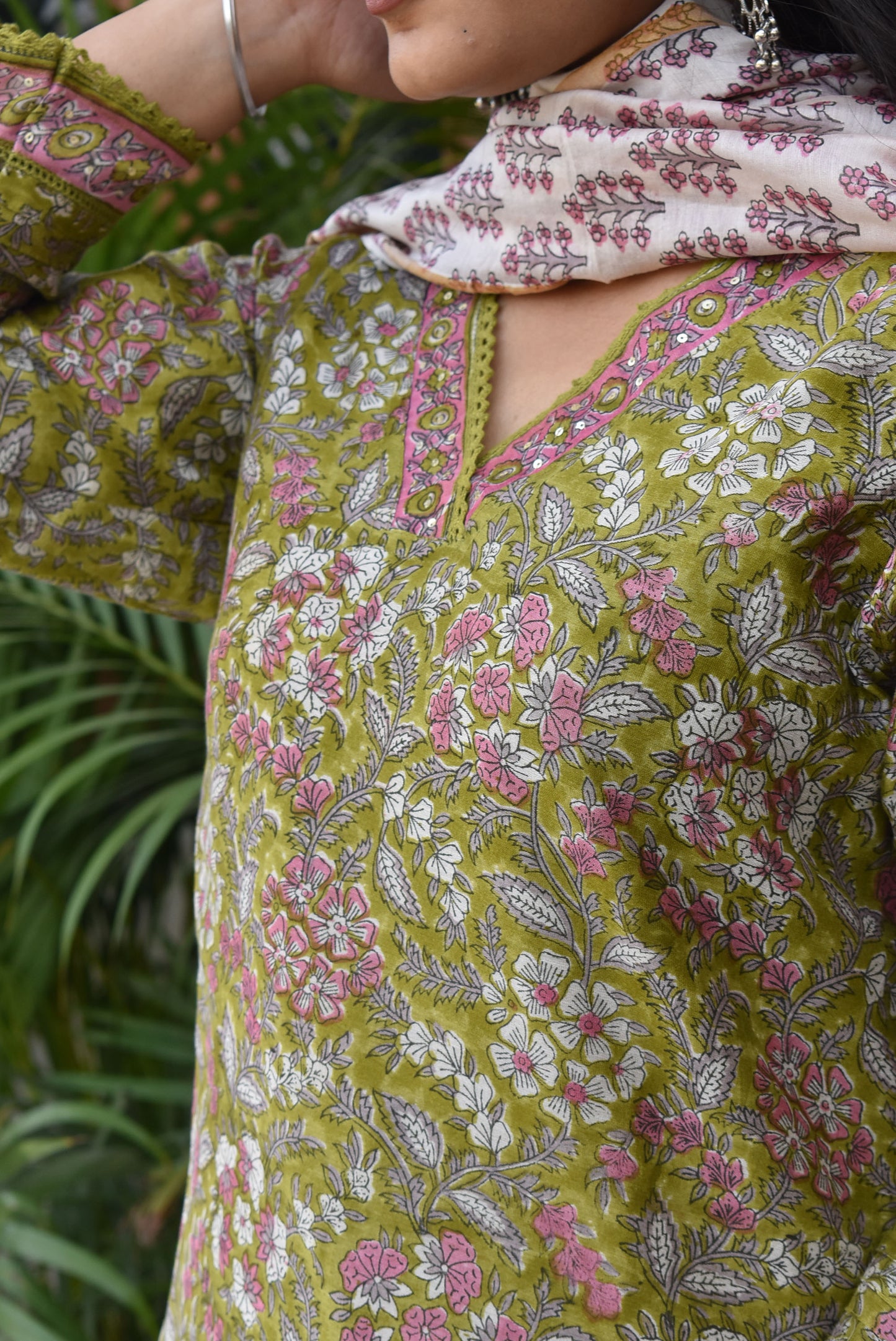 Beautiful Printed Chanderi suit with Lace details, Sequin work & Embroidery - Kurta , Chanderi Dupatta & Pant - size