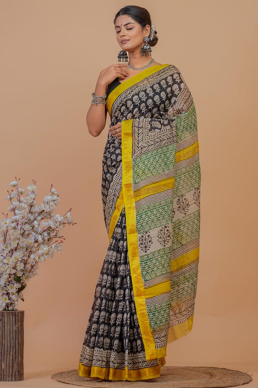 ज्यामिति : Elegant & Classic Hand Block Printed Bagru Maheshwari Silk Cotton Saree