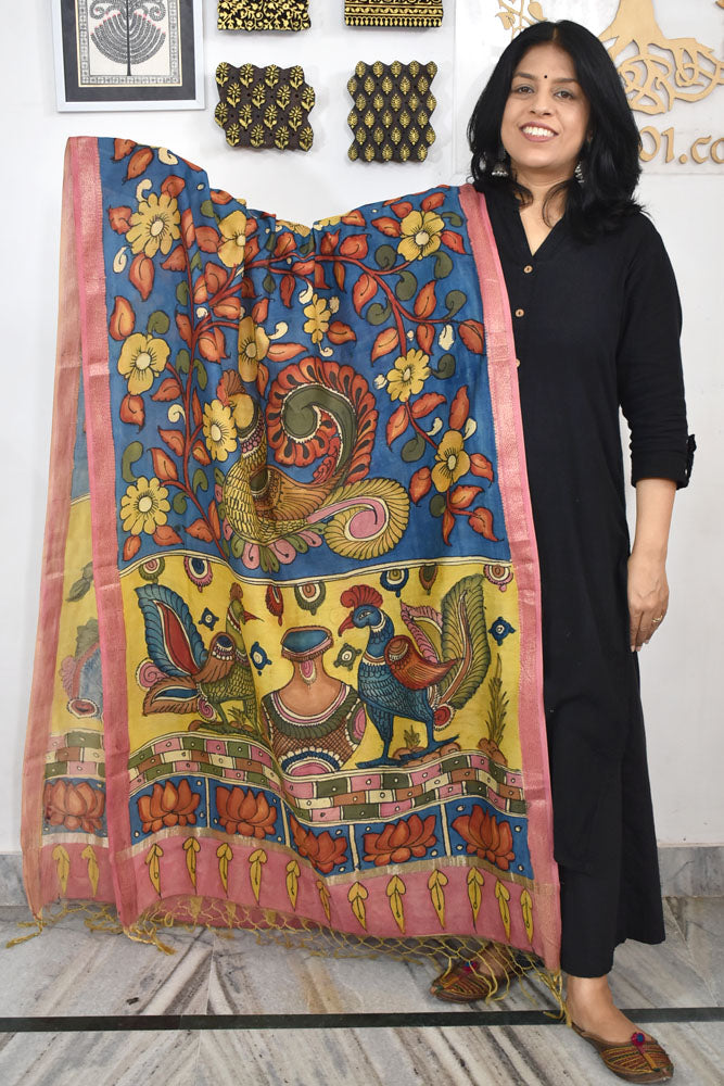 Beautiful Maheshwari Hand Painted Kalamkari Dupatta