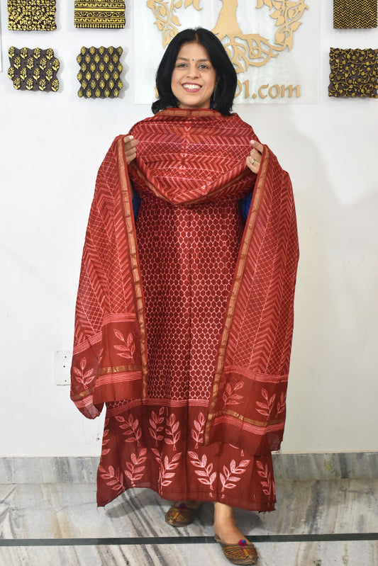 Premium Chanderi Silk Cotton Kurta dupatta sets with Nui Shibori Work
