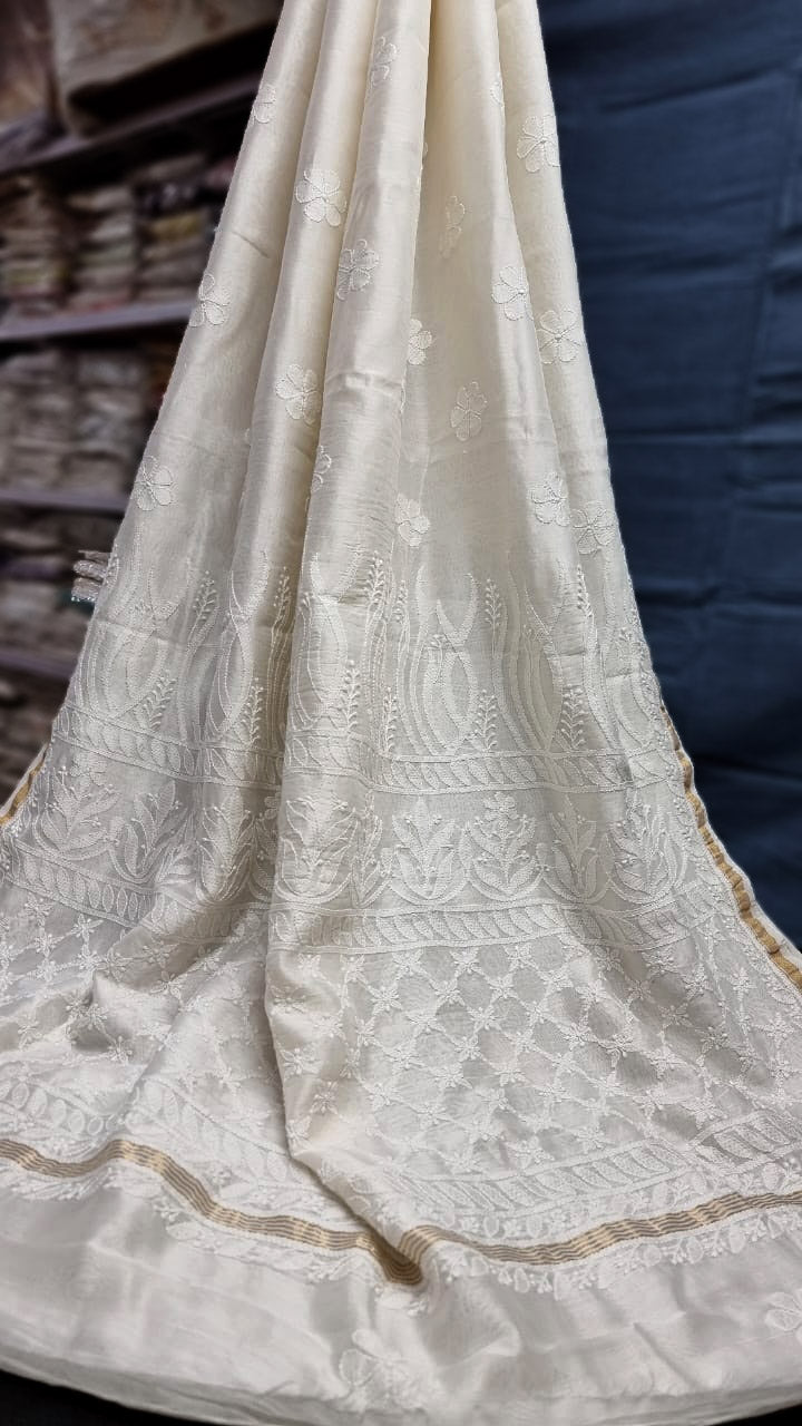 Elegant Chanderi Silk Cotton Saree with Intricate Lucknowi Chikankari work