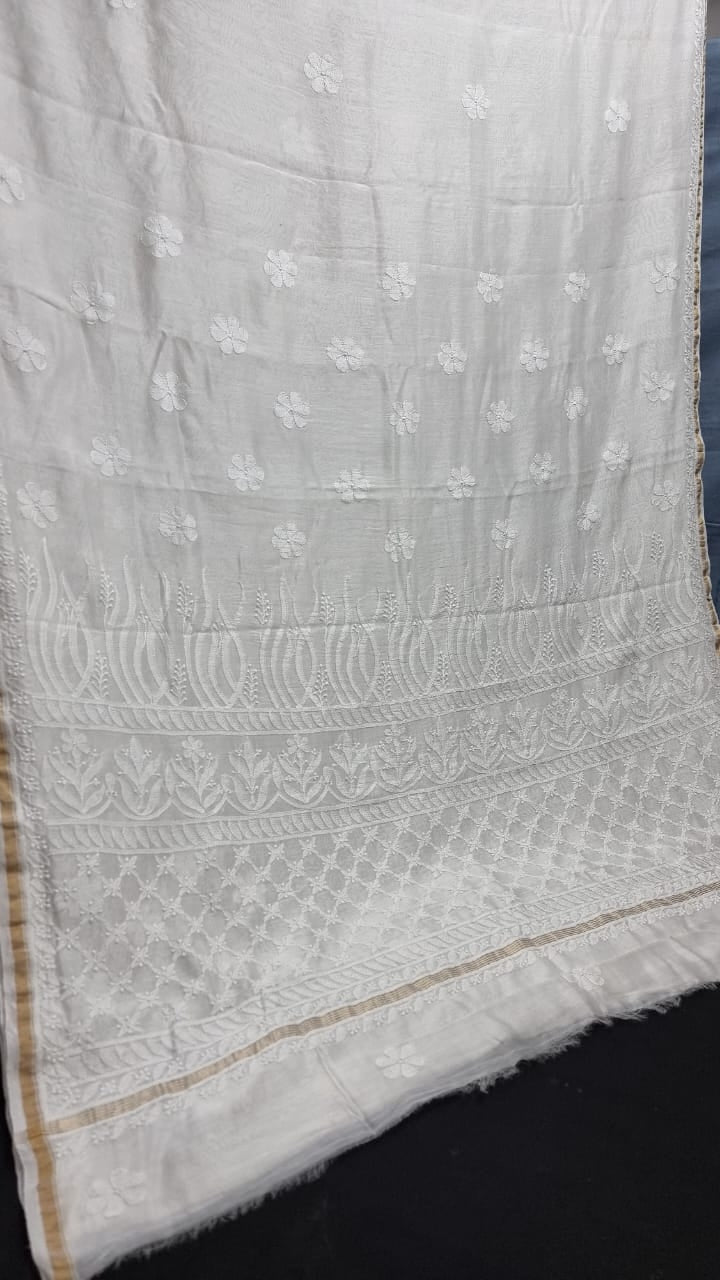 Elegant Chanderi Silk Cotton Saree with Intricate Lucknowi Chikankari work