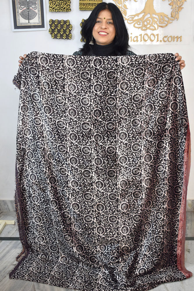Bagh Velvet kurta fabric