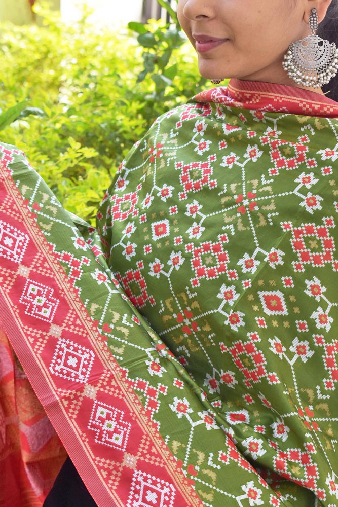 Beautiful Banarasi Dupatta with Patola Inspired patterns