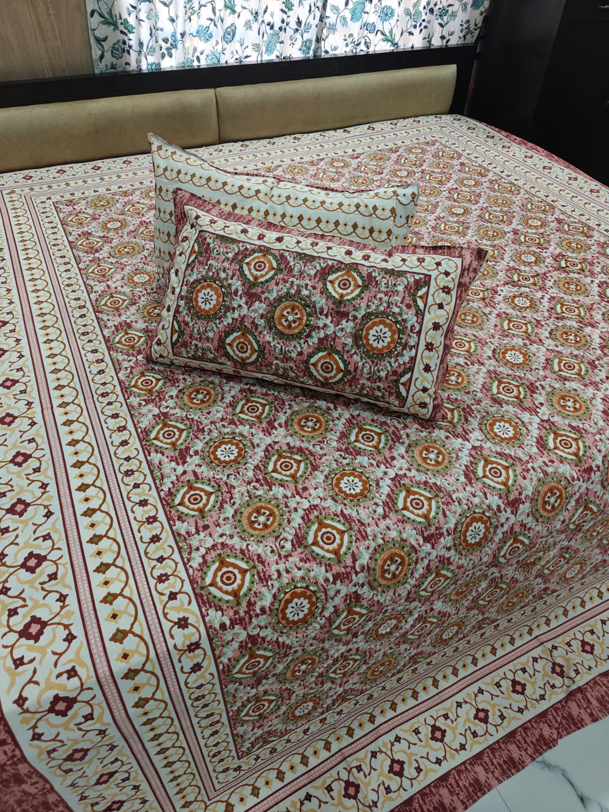 Shayan : King Size Cotton Double Bed sheet with pillow covers ( 90 by 108)