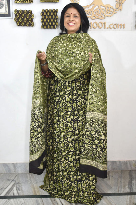 Hand Block Printed Muslin unstitched suit fabric with cotton bottom