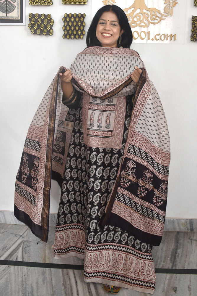 Bagh Hand Block Printed unstitched 3 pcs Handwoven Maheshwari suit fabric with Zari borders
