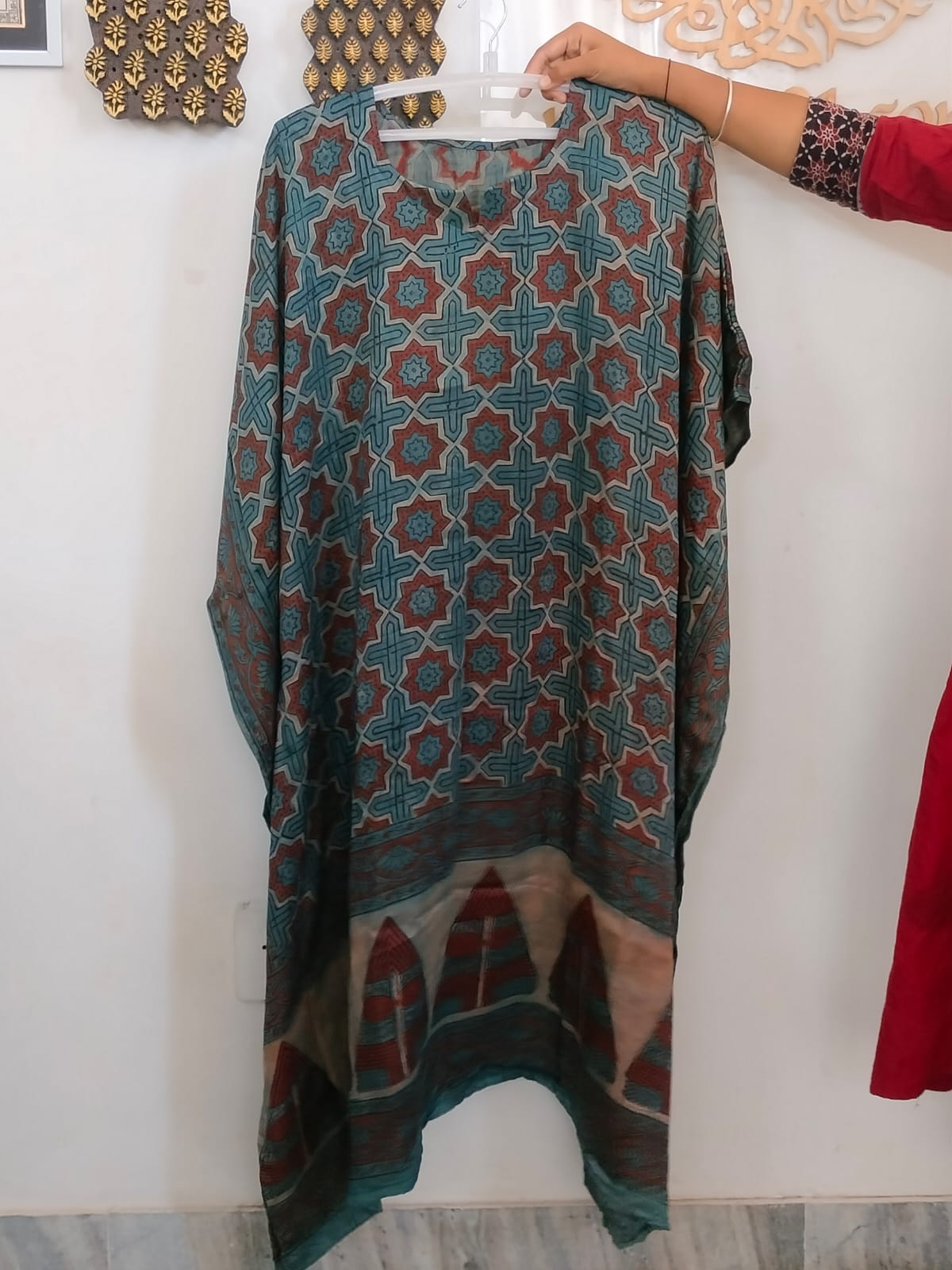 Beautiful bagh Modal Silk Kaftan kurta