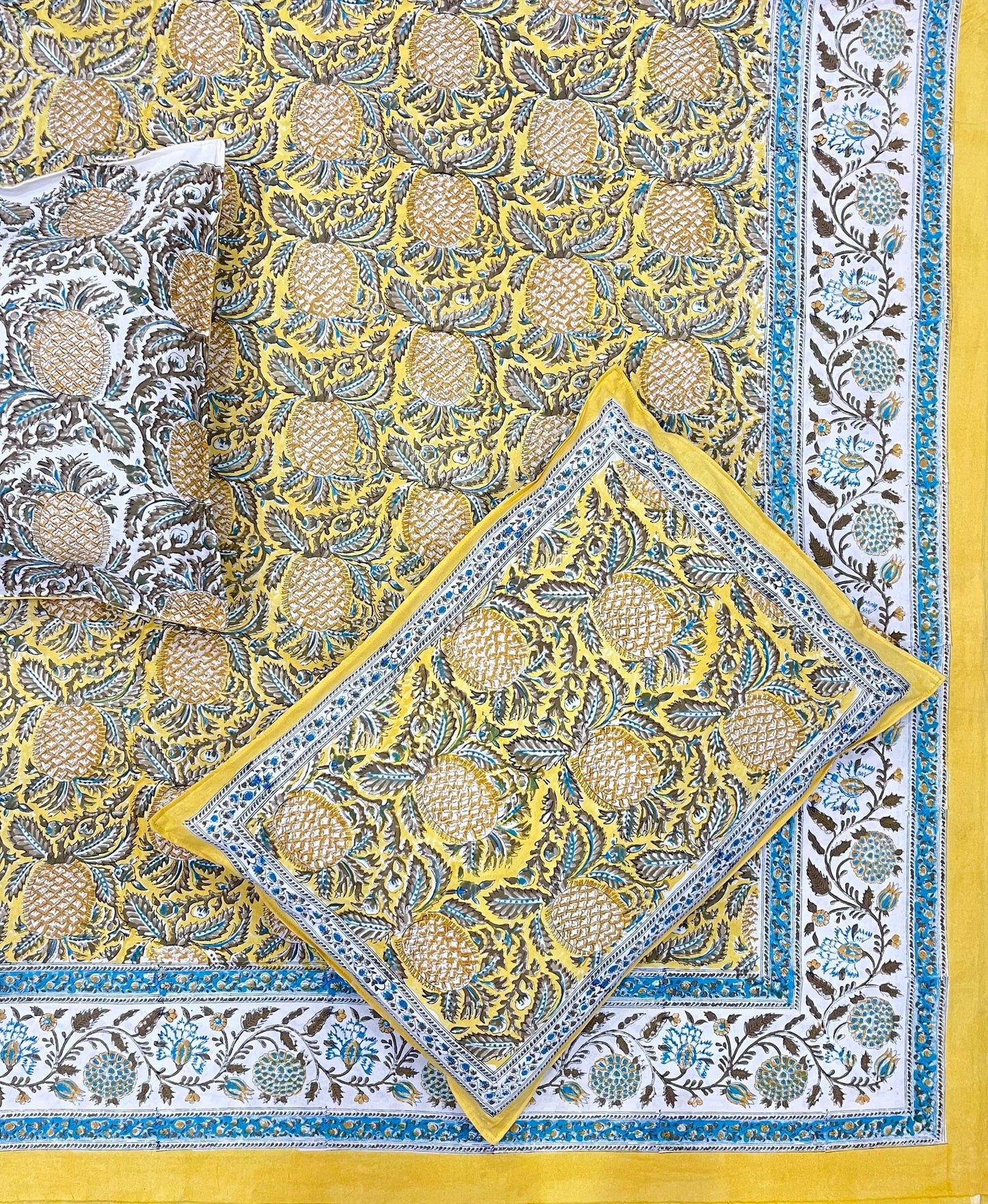 Shayan : Hand Block print King Size Cotton Double Bed sheet with pillow covers ( 90 by 108)