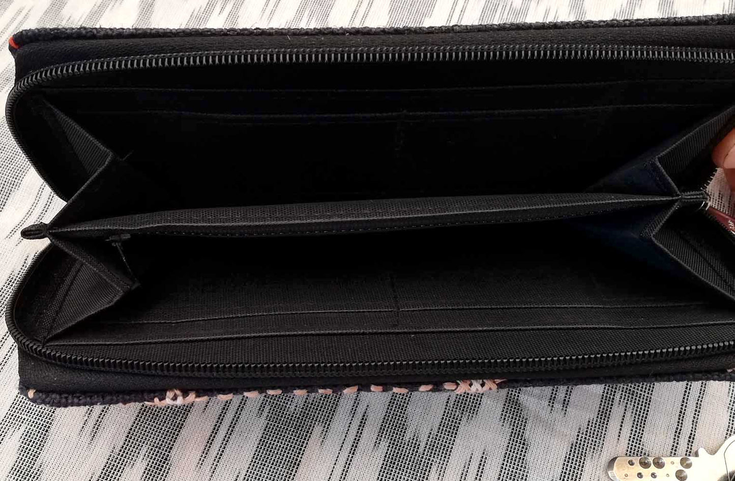 Handcrafted Jute Wallet with zipper