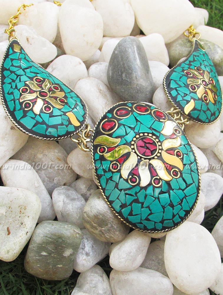 Statement Necklace with Mosaic patterns