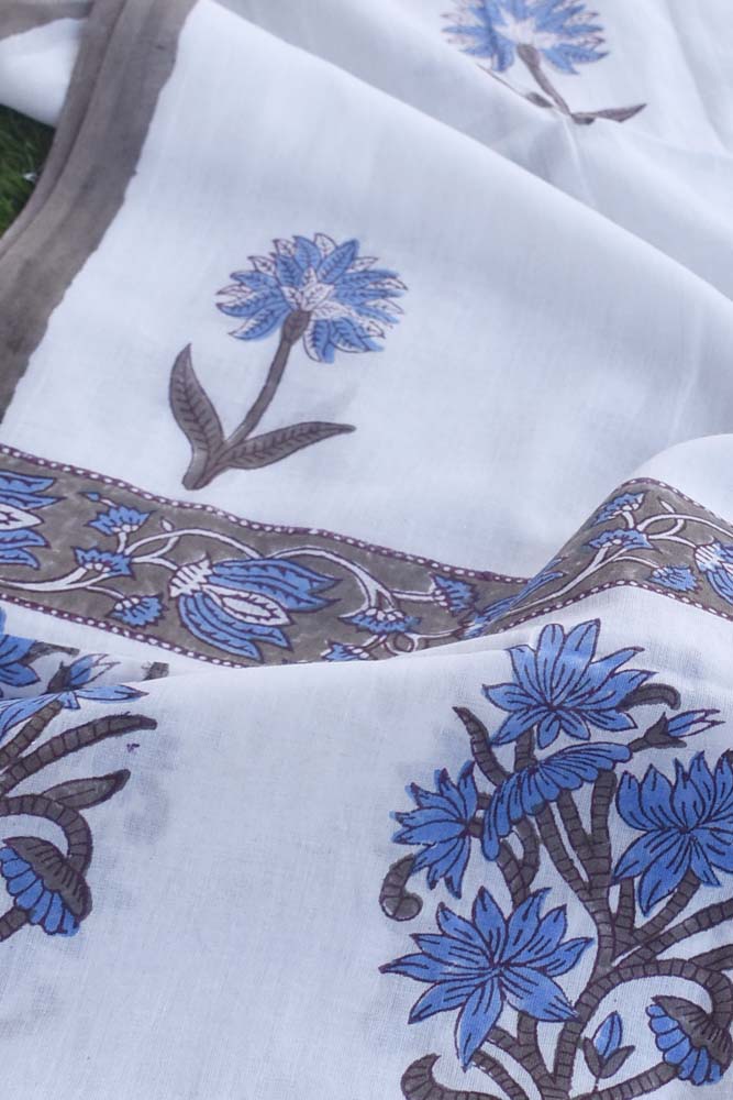 Beautiful Soft Mul Cotton dupatta with Sanganer Block Print