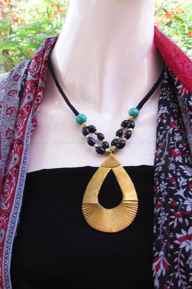 Thread necklace with Beads & Antique Pendant