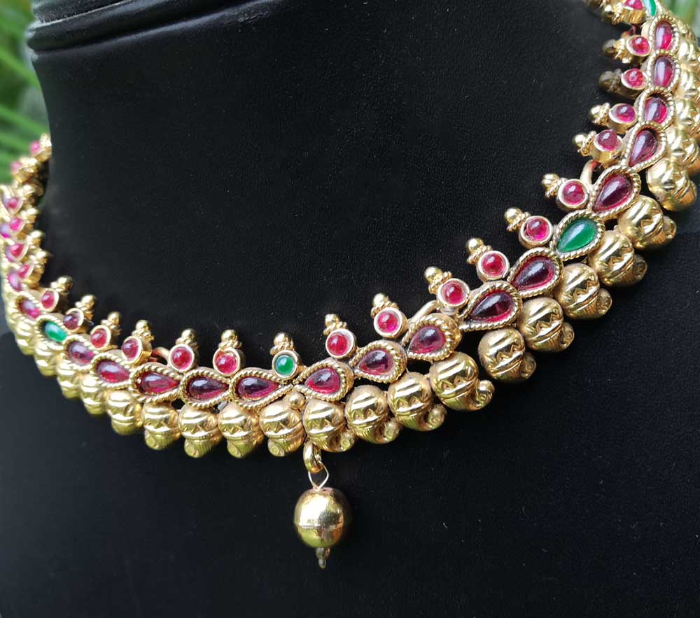 Stunning Polki Necklace Set