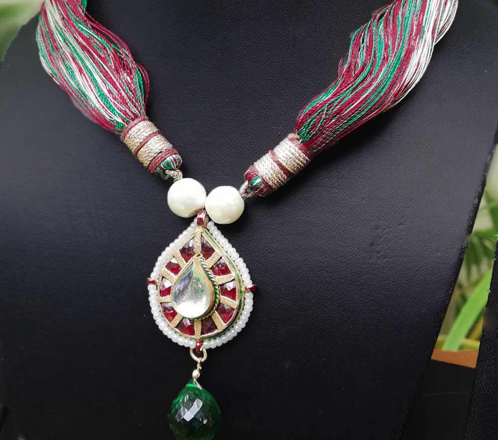 Gorgeous Kundan, AD & Pearl Necklace Set