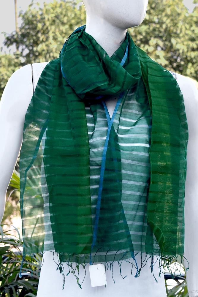 Beautiful Handwoven Maheshwari Silk Cotton stoles with missing weave