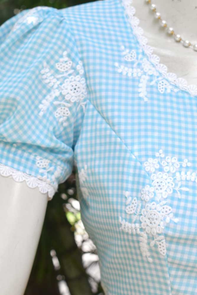 Elegant Rubia Blouse with embroidery & lace - All sizes