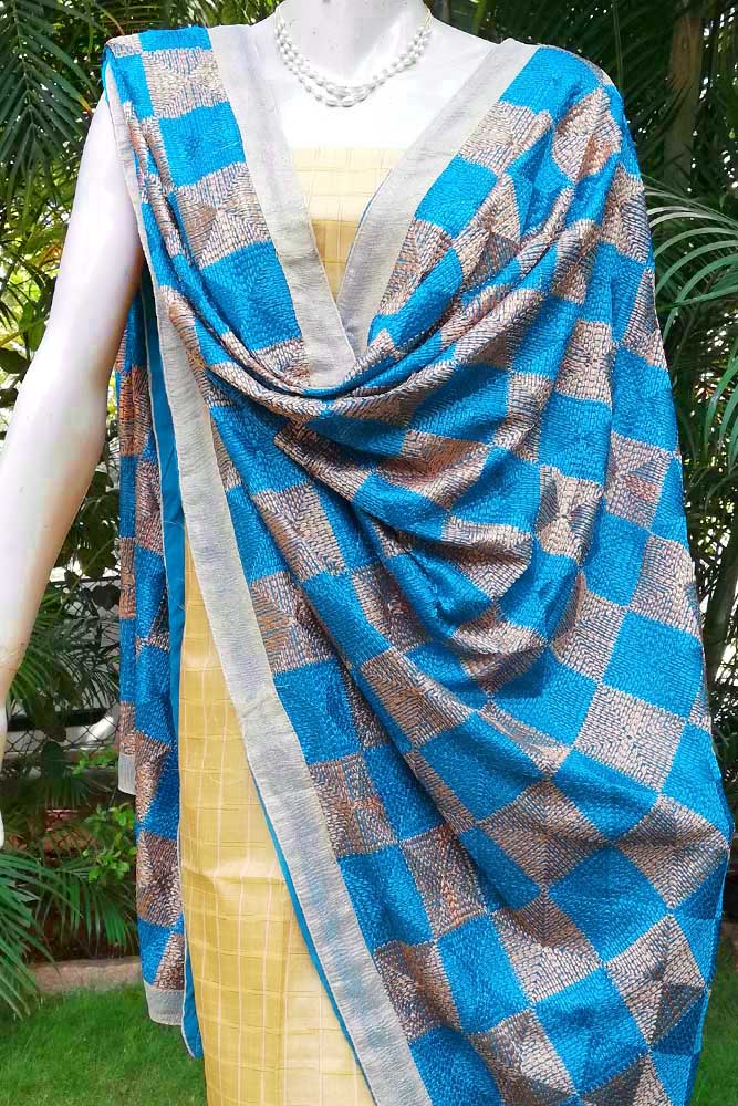 Beautiful Semi Chiffon dupatta with Phulkari work