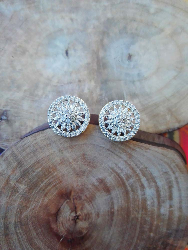 Designer and fine AD Tops