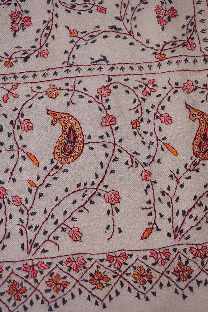 Intricate Jaal work Kashmiri Sozni Hand Embroidery Woolen Stole