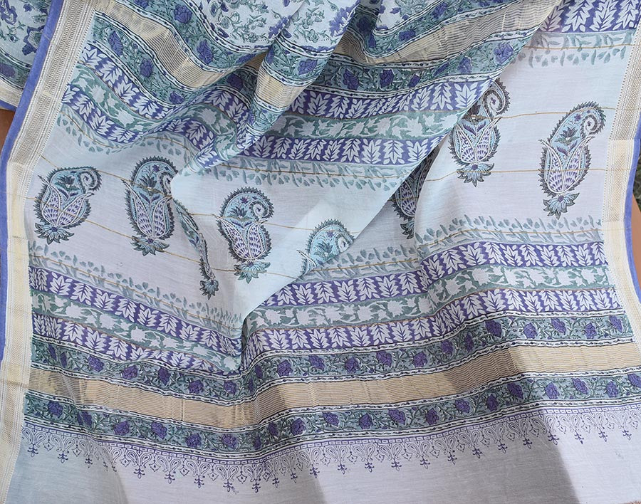Elegant Handwoven Maheshwari Silk cotton Saree with Sanganer Block printing