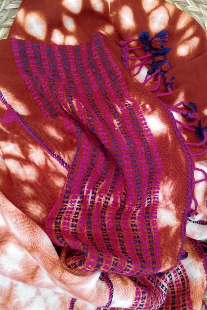 Elegant Woven Cotton Bhujodi stole with Shibori dyeing